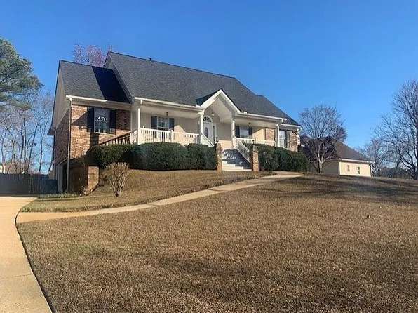 9226 Denmeade Trce, Douglasville, GA 30135