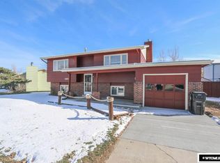 2829 Cherokee Ln, Casper, WY 82604