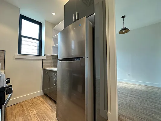 Rented by Joel Scharf, LREB | media 28