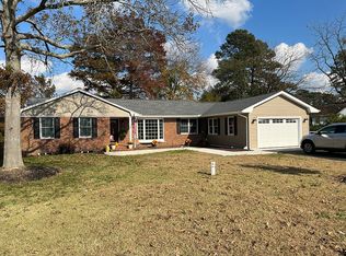 125 Lake Dr, Laurel, DE 19956