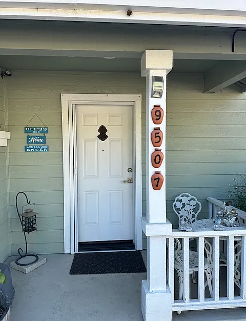 4 bed, 1633 sqft, $3,800 — Photo 2