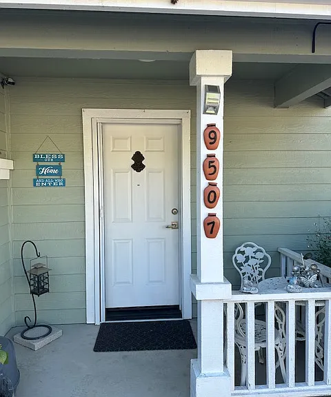9507 Lazy Creek Dr — Photo 3