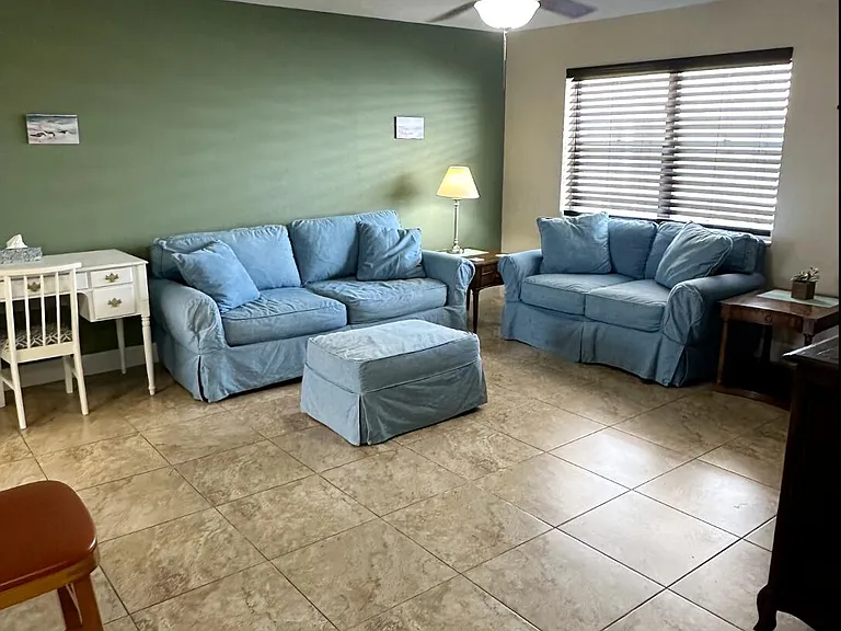 801 Hummingbird Way #201 — Photo 2