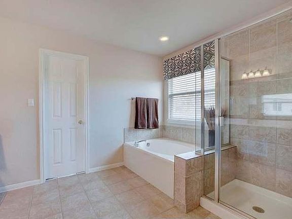 3rd image of 15713 Fisher Island Dr