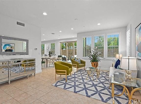 2nd image of 20909 Silverwood Dr