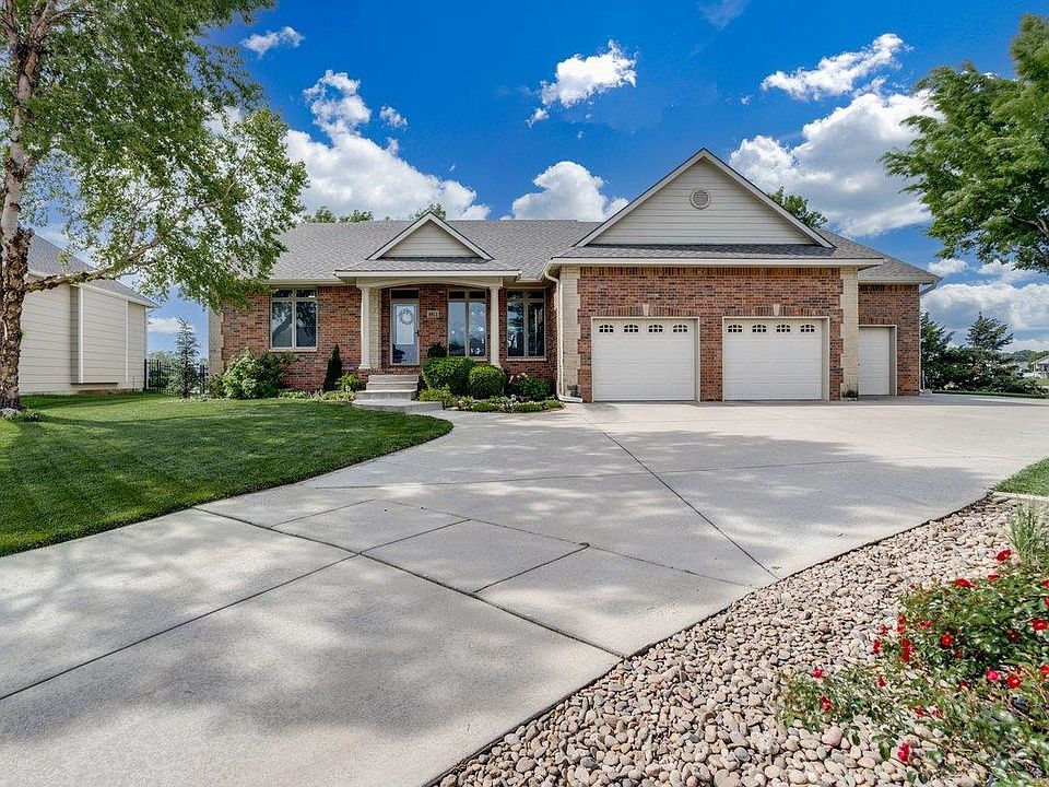 1st image of 6813 W Northwind Cir