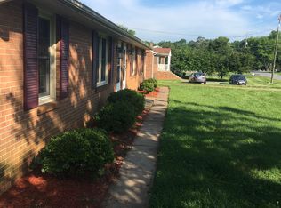 242 Powtan Dr #B, Lynchburg, VA 24502