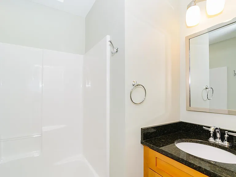 11 Hubbard Ave — Photo 22