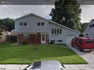 30 Thoreau Rd, Hamilton, NJ 08690