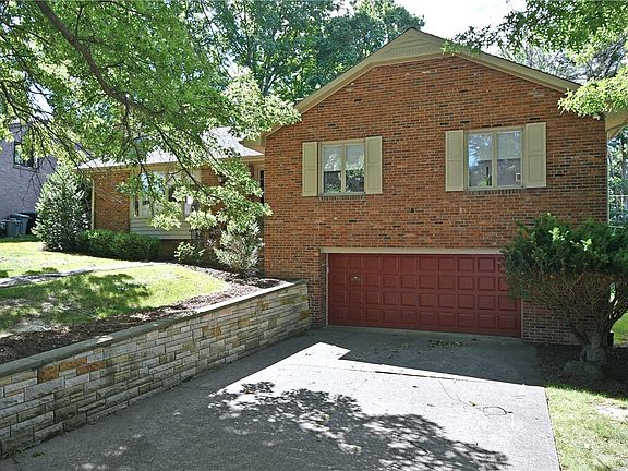2nd image of 202 Beall Dr