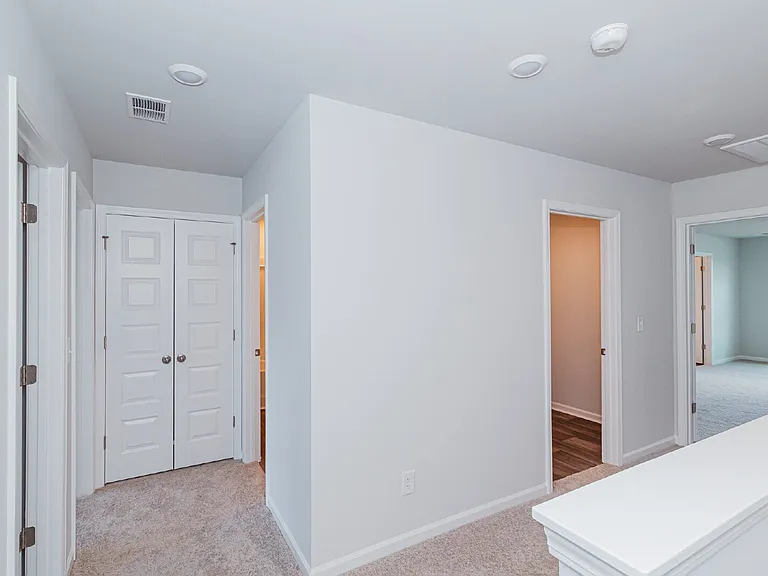 402 Tiliwa St — Photo 21
