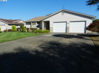 1888 Astor Way, Woodburn, OR
