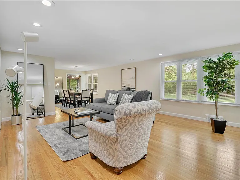 11 W Ridge Dr — Photo 21