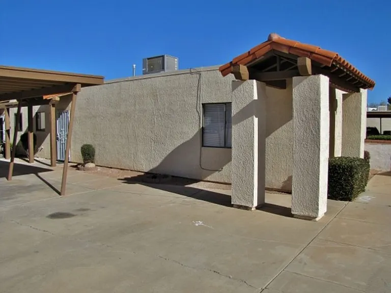 1124A Plaza Oro Loma — Photo 2