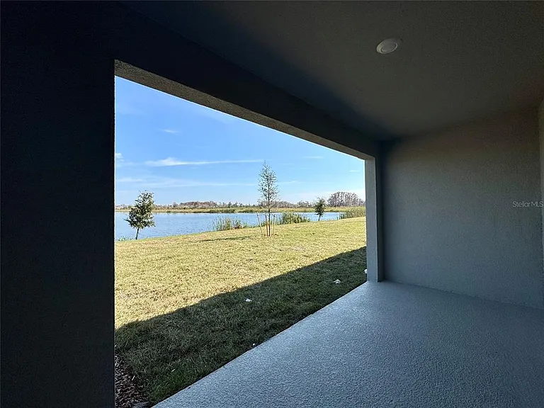 1492 Isleta Loop — Photo 5