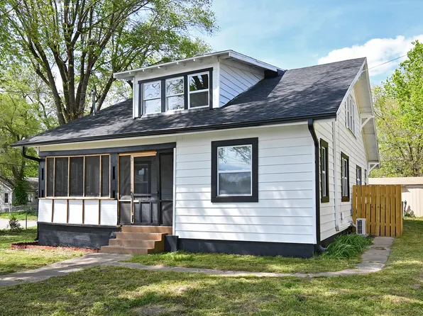 2235 W Phelps Street, Springfield, MO 65802