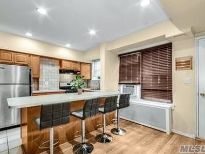 83 Edwards St APT T, Roslyn Heights, NY, 11577