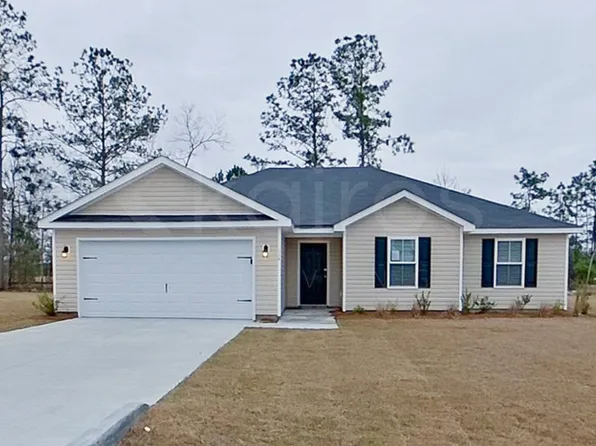 114 Western Red Cedar Dr, Springfield, GA 31329