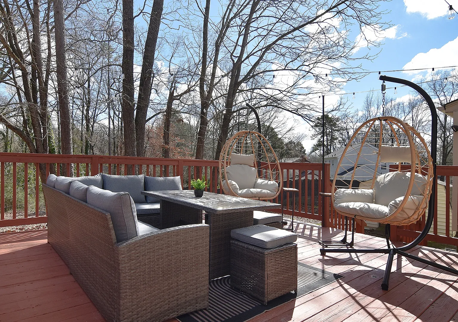 Chestnut Lake Dr, Charlotte — Photo 4