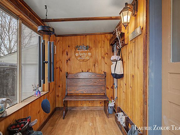 3rd image of 2673 Hague Ave SW
