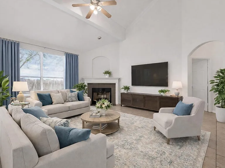 14914 W Bend Dr — Photo 27