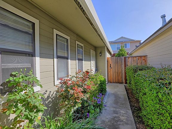 2nd image of 16722 Audrey Dr