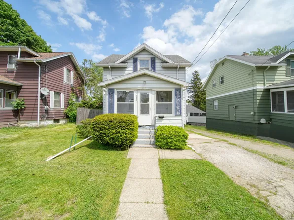 553 Seymour Ave, Jackson, MI 49202