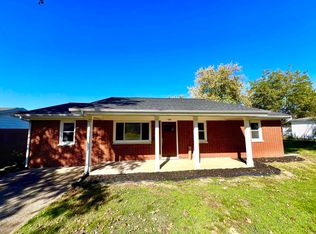 614 E Division St, Boonville, IN 47601