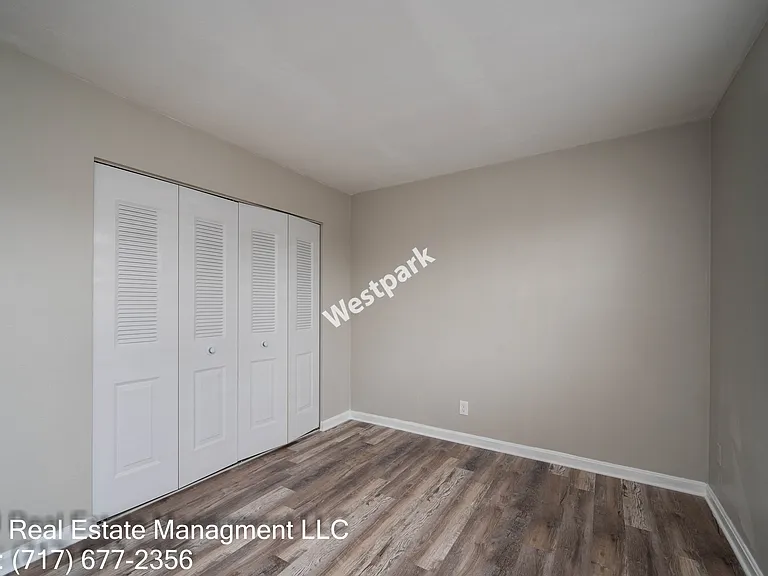 65-51 North St — Photo 8