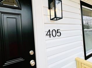 Two bedroom, one bath duplex in Burlington, Burlington, NC 27215