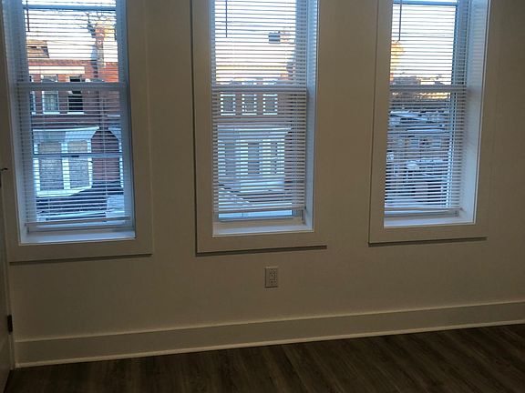 3rd image of 3624 N 19th St Floor 3