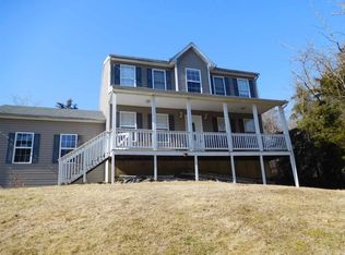8218 Stonehouse Rd, California, KY 41007