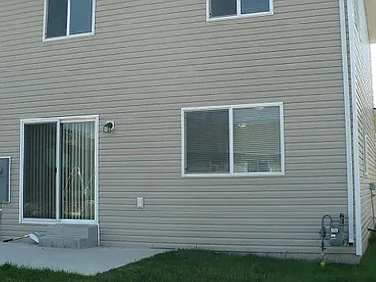 214 7th St SW — Photo 12