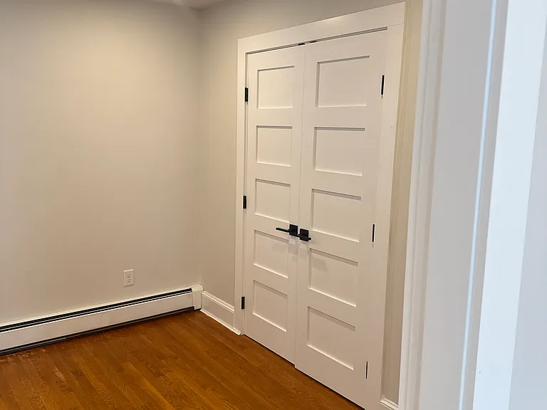 98 Main St #3 — Photo 10