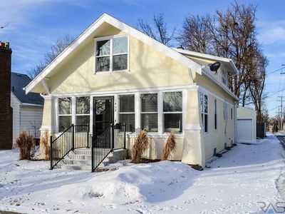 1408 W 9th St, Sioux Falls, SD, 57104