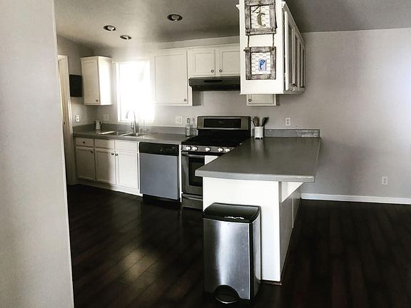 5th image of 399 Southbay Dr #399
