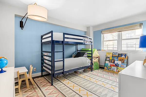 Sold by Corcoran | media 14