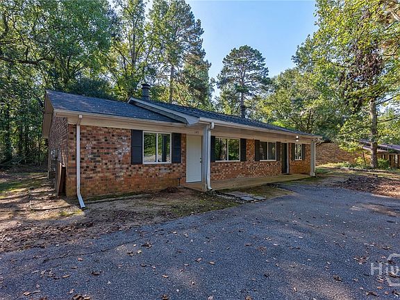 2nd image of 145 Ramble Hills Cir #145