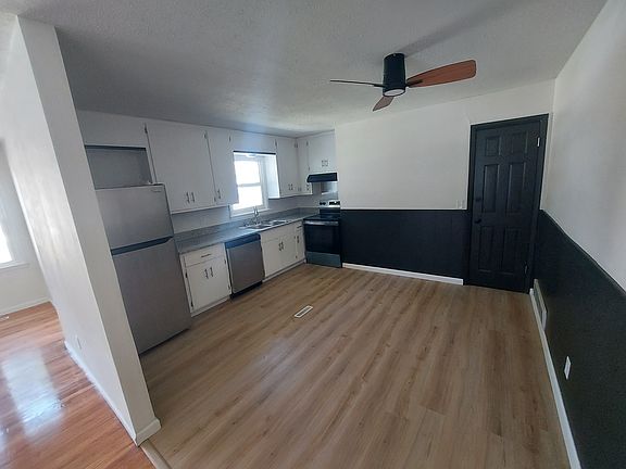 4th image of 7330 Garfield Ave #7330