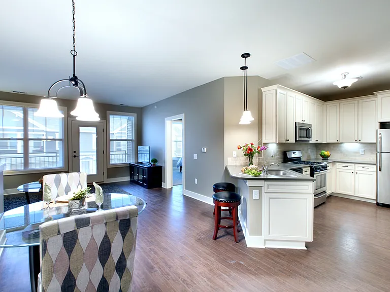 Whitney - Kitchen Whitney - Kitchen