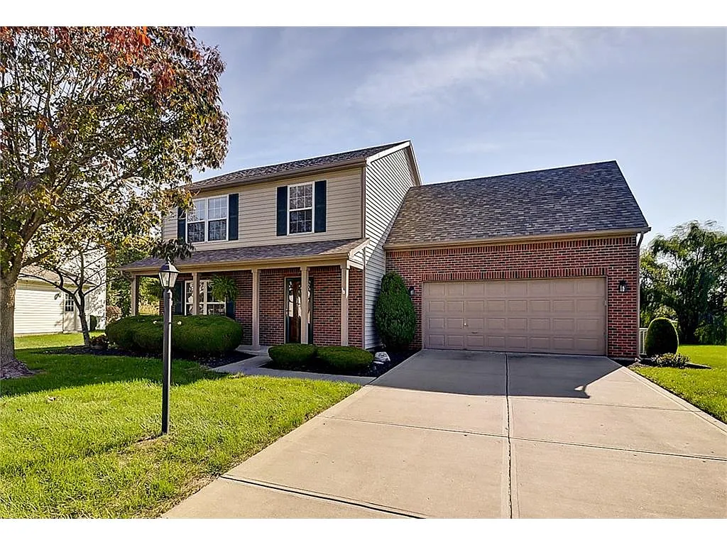 1509 Harrison Dr photo 1