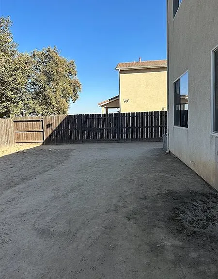 5101 Chalmer Way — Photo 23