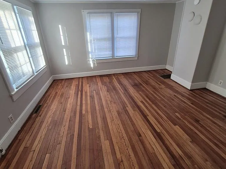 12 Blackfeather Trl — Photo 2
