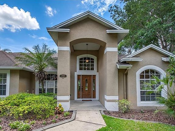 2nd image of 17805 Crystal Cove Pl
