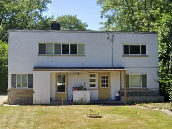 120 36th St NE, 120 36th St NE #4, Canton, OH 44714