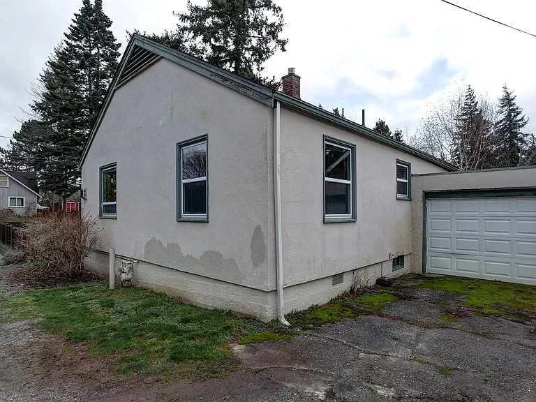 2803 Birchwood Ave — Photo 3
