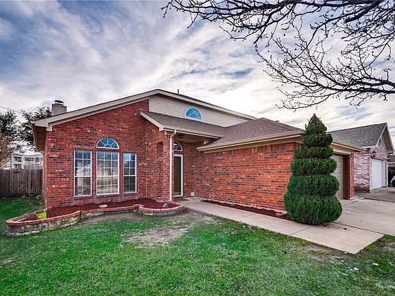 2nd image of 3716 Cattlebaron Dr