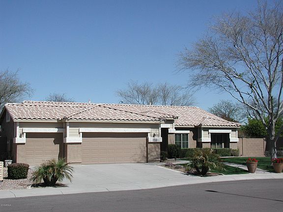5th image of 1200 E Horseshoe Dr