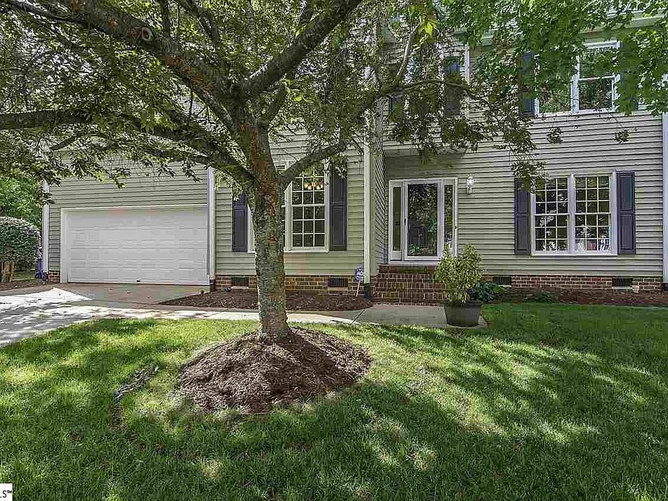 1st image of 211 Sun Garden Ct