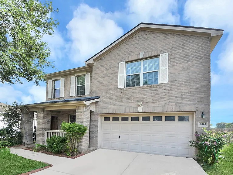 15202 Lynford Crest Dr — Photo 7
